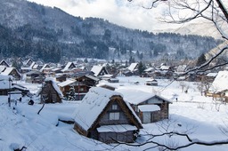 Find Exquisite Winter Backgrounds of Traditional Shirakawa-go in Japan for Free Download