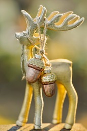 Get Festive with Free Golden Moose and Lichtspiel Xmas Backgrounds!