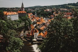 Free Download: Beautiful Castle and River Bohemia City and Architecture Background Images in JPG Format
