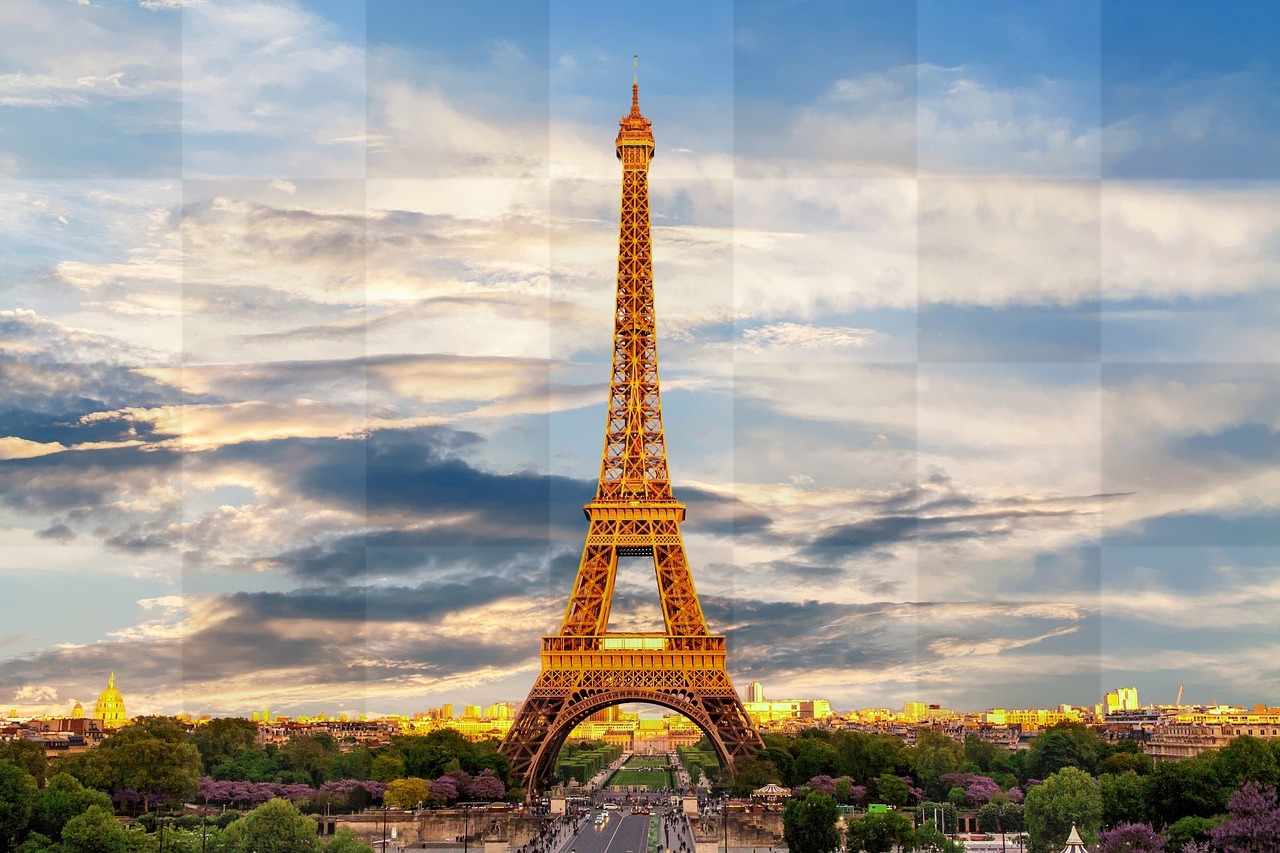 Discover Stunning Architecture Images of the Eiffel Tower in Paris, France with Free Downloads