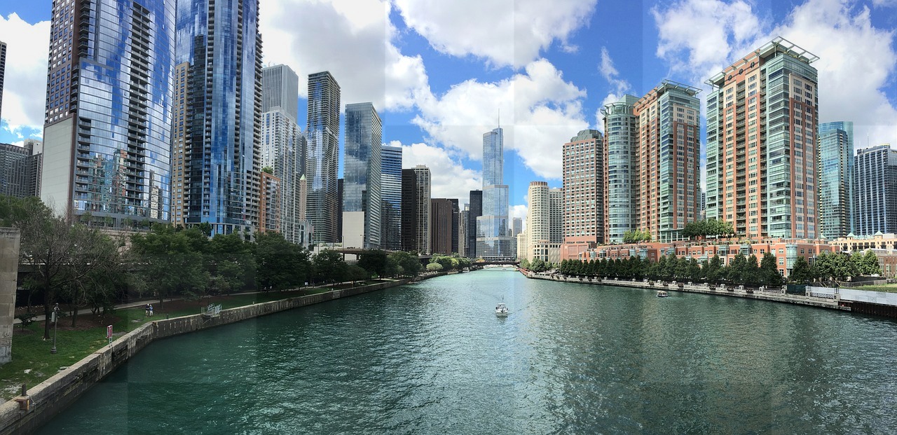 Free Downloadable Buildings and River Architecture Images for Graphic and Web Design: City and Architecture Backgrounds in JPG Format