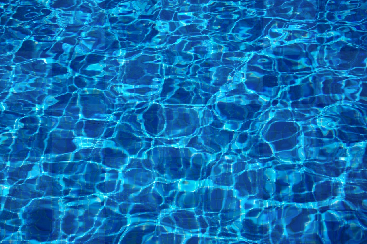 Get Stunning Water Wallpapers and Cool Backgrounds in HD for Free Download - Popular Wallpaper Choices!