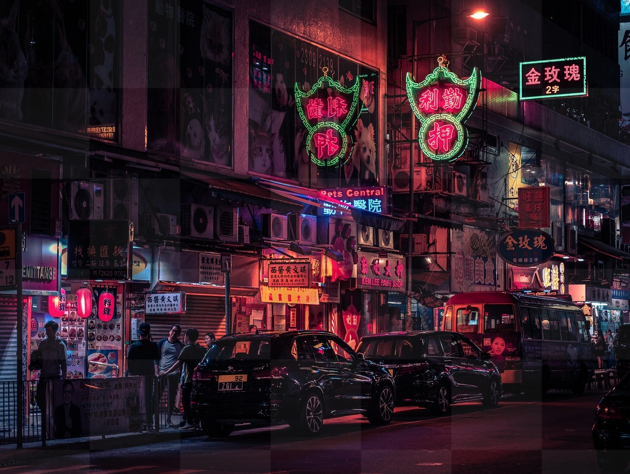 Stunning Architecture and Road Images: Free Downloadable Backgrounds and Wallpapers in JPG Format for Graphic Designers and Social Media Pages